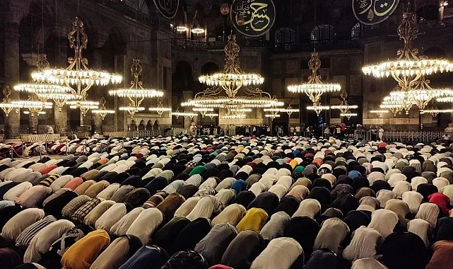 Diyarbakır 2026 Ramazan Bayramı Namazı: Saat 06:53