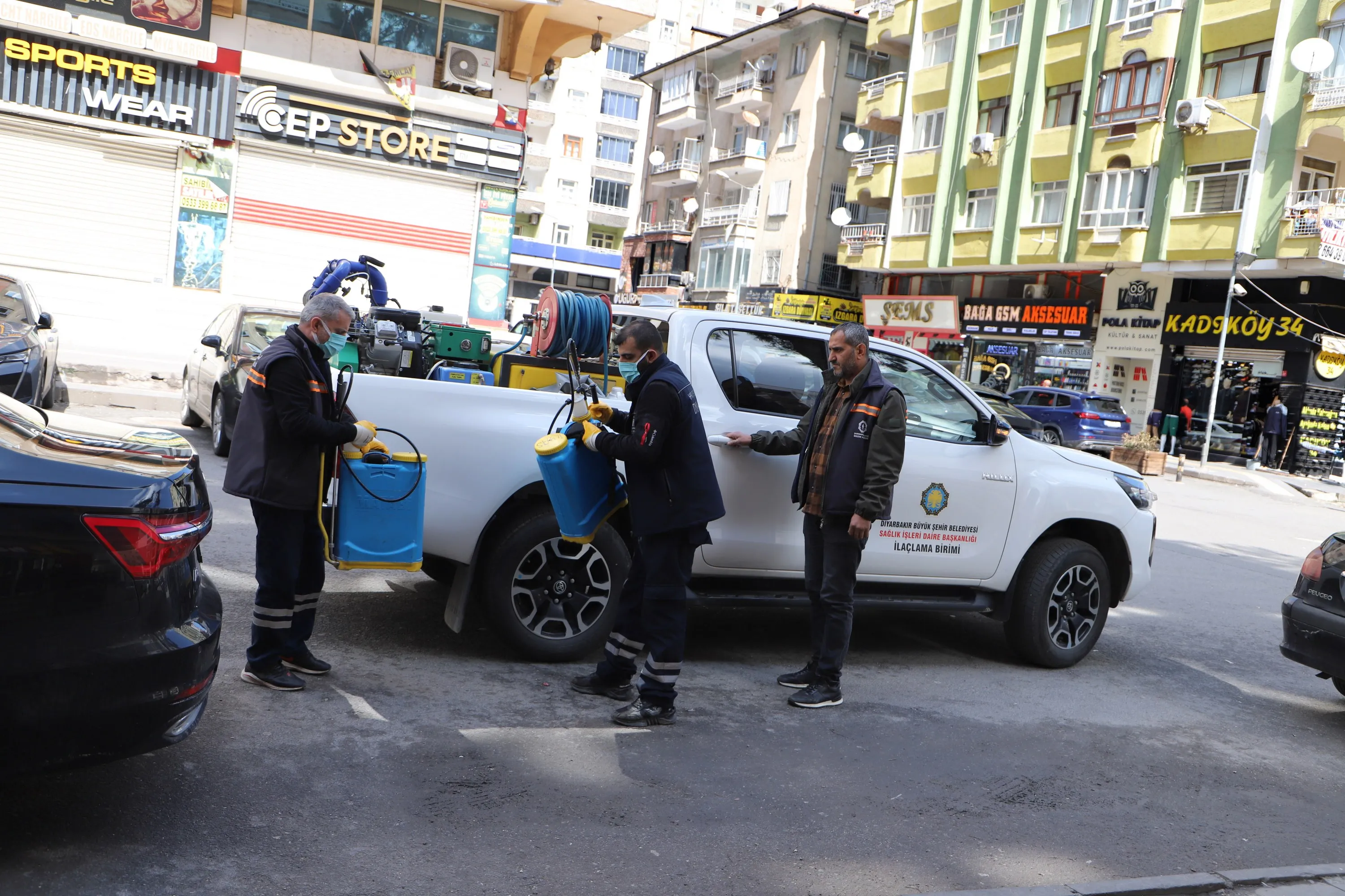 Diyarbakır'da Haşereyle Mücadele Hız Kesmeden Devam Ediyor - Kare 2